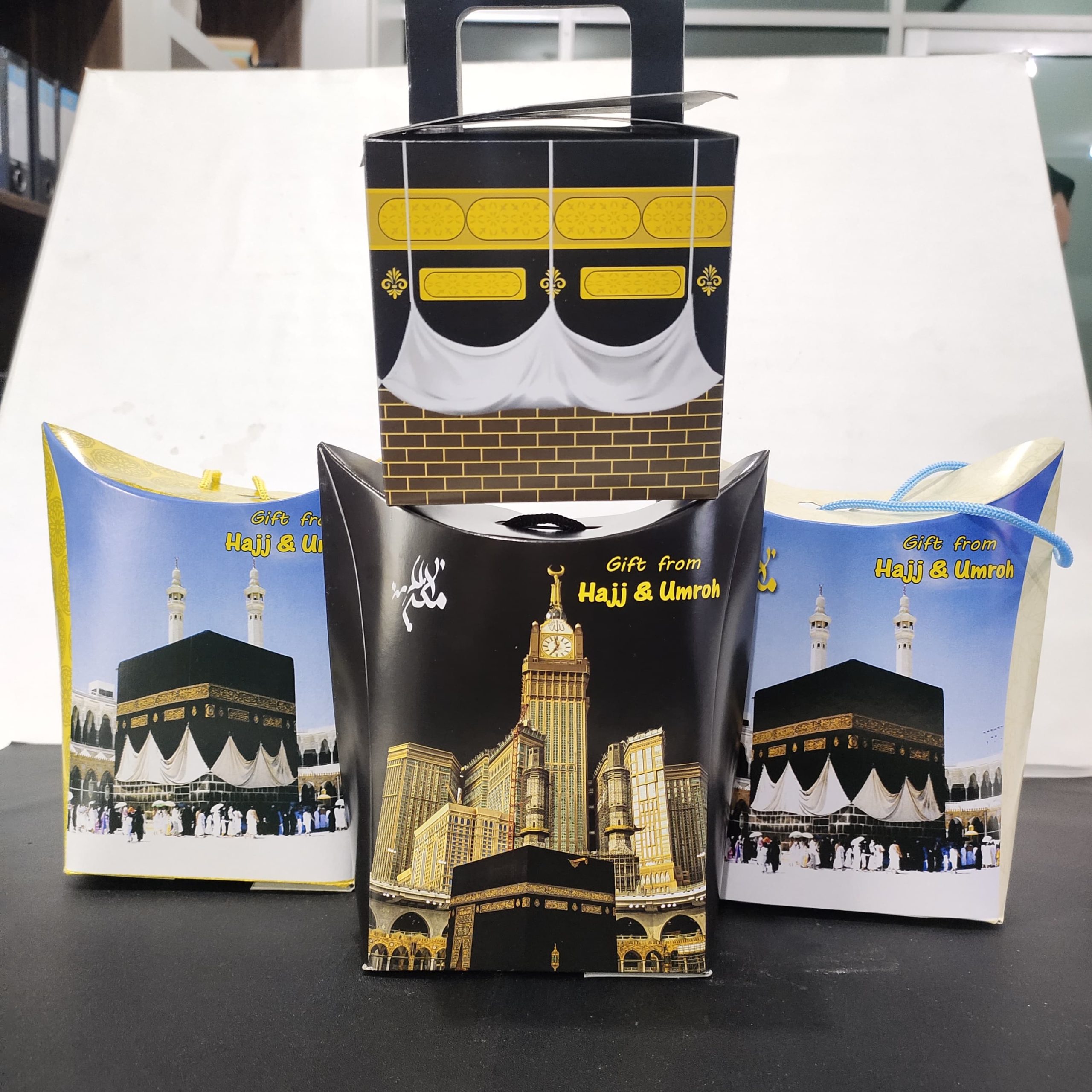 TAS OLEH-OLEH HAJI DAN UMROH